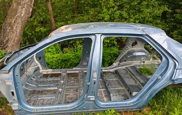 Hyundai Ioniq 5 Side car body part 