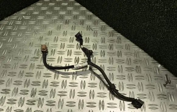 Renault Trafic III (X82) Other wiring loom 240154091R