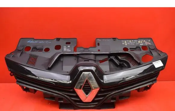 Renault Clio I Front grill 628109906R