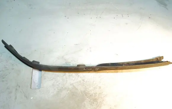Opel Astra H Front bumper lip 13225753