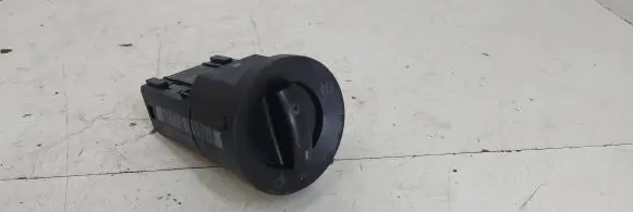 Volkswagen Polo IV 9N3 Light switch 6Q0941531B