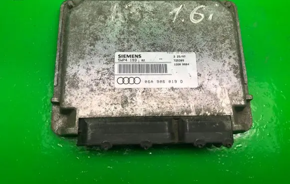 Audi A3 S3 8L Engine control unit/module 06A906019D