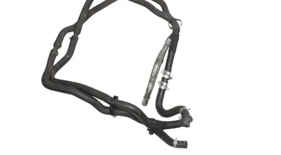 Land Rover Discovery 3 - LR3 Engine coolant pipe/hose