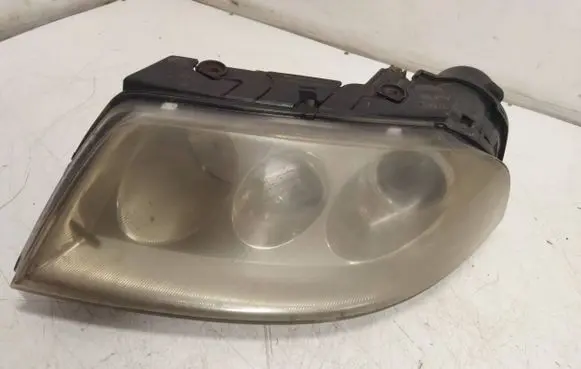 Volkswagen PASSAT B5.5 Headlight/headlamp 3B7941018M