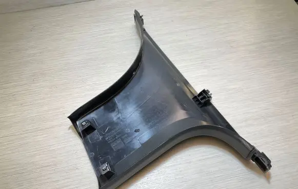 Volvo XC90 (B) pillar trim (bottom) 31363586 A048601