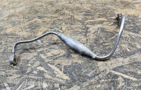 Chevrolet Malibu Turbo turbocharger oiling pipe/hose