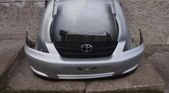 Toyota Corolla E120 E130 Front piece kit 