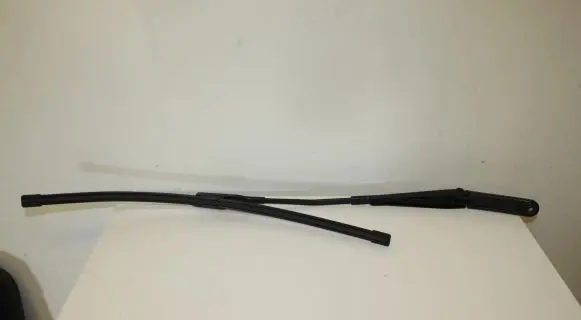 Audi A4 S4 B9 Front wiper blade arm 8W1955407