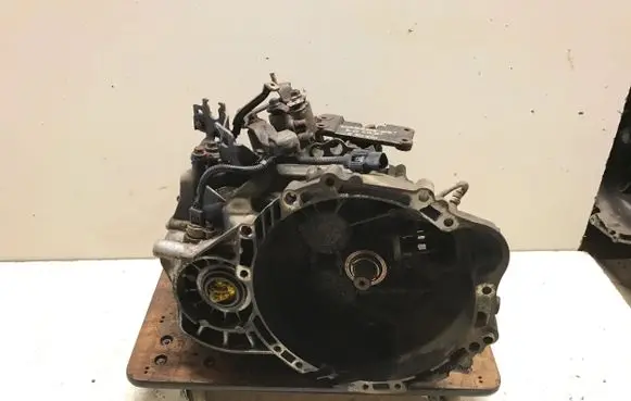KIA Carens II Manual 6 speed gearbox M5GF2