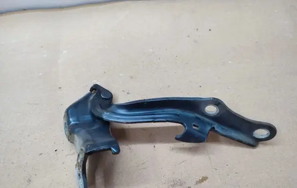 KIA Magentis Engine bonnet/hood hinges