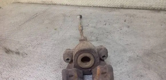 Chrysler Pacifica Rear brake caliper 