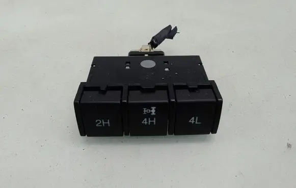 SsangYong Rexton I Differential lock switch 