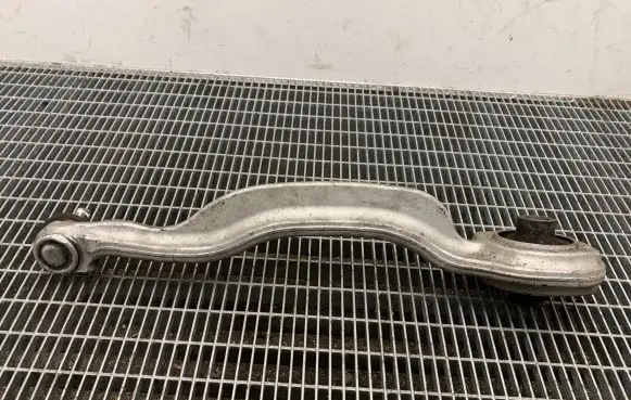 Mercedes-Benz S W221 Front lower control arm/wishbone
