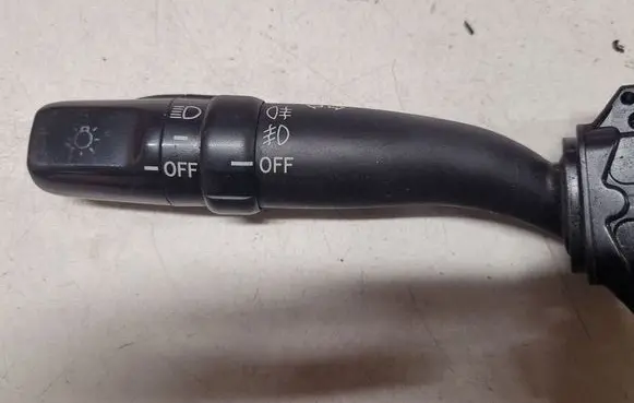 Toyota Corolla Verso AR10 Indicator stalk 8414005110