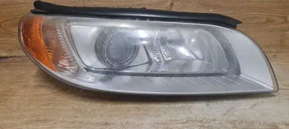 Volvo S80 Headlight/headlamp 30796136