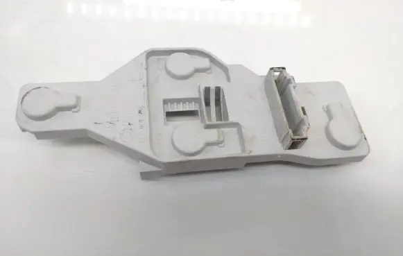 Skoda Octavia Mk2 (1Z) Tail light bulb cover holder 1Z9945258
