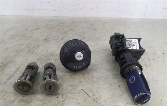 Fiat Stilo Ignition lock 00467601520
