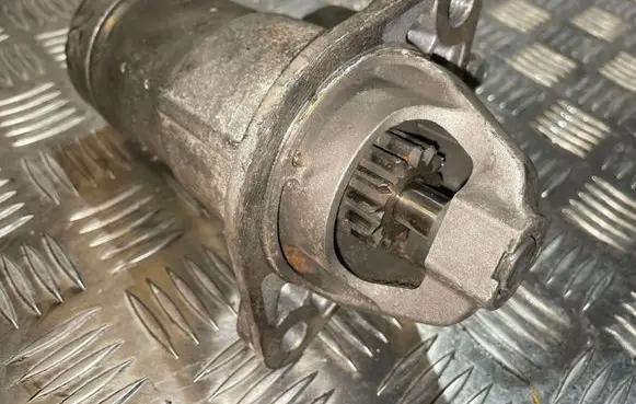 Opel Astra H Starter motor 8980147430