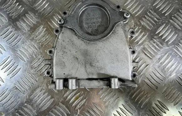 Audi Q7 4L Timing chain cover 059109130E 059109153F