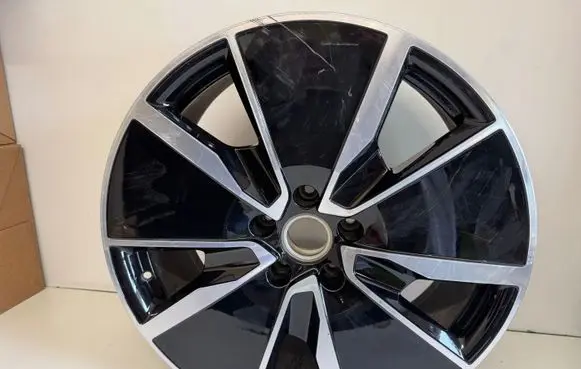 Porsche Macan (95C) R21 alloy rim 95C601025AT 85JX21H2NJT2