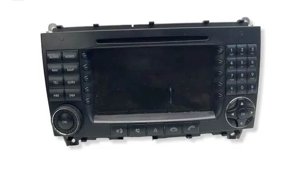 Mercedes-Benz CLK A209 C209 Radio/CD/DVD/GPS head unit A2098203889