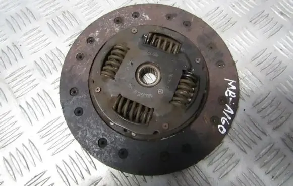Mercedes-Benz A W168 Clutch pressure plate A0002525605