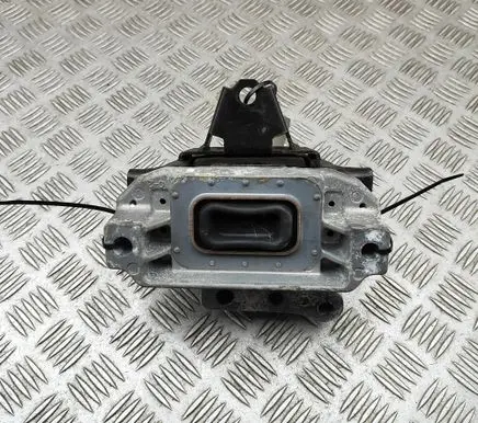 Mitsubishi Outlander Engine mount bracket 1091A336