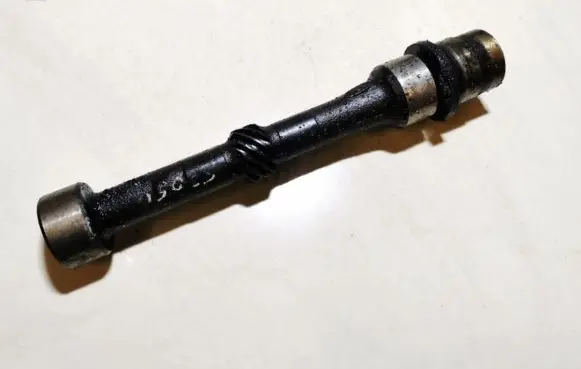 Ford Mondeo MK II Oil pump 