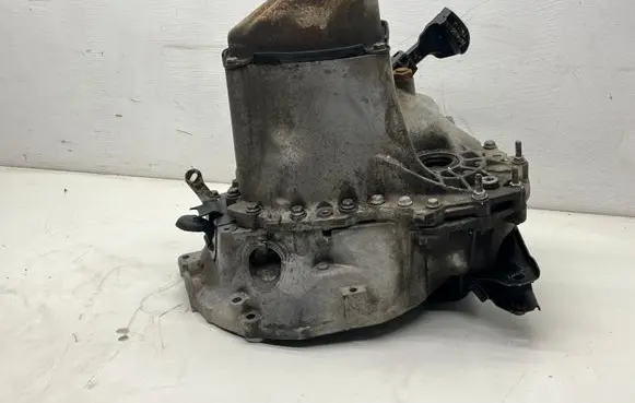 Peugeot 208 I Manual 5 speed gearbox 20A701 1129287 9684812280