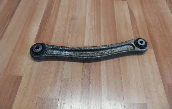Volkswagen Touareg I Rear traction arm rod 7L0505376A 7L0505398