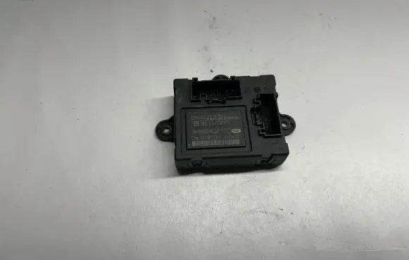 Jaguar XF X250 Door control unit/module AH2214D618AD