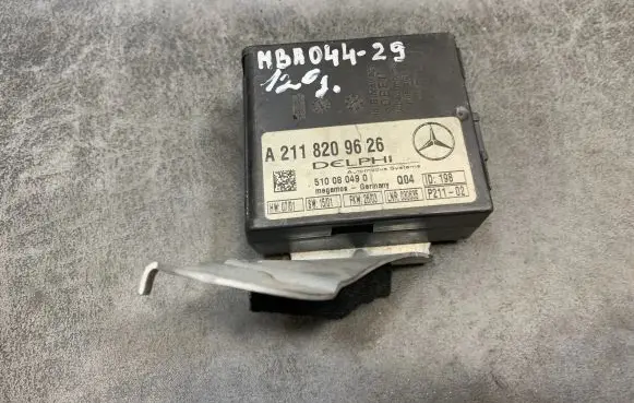 Mercedes-Benz E W211 Alarm control unit/module A2118209126