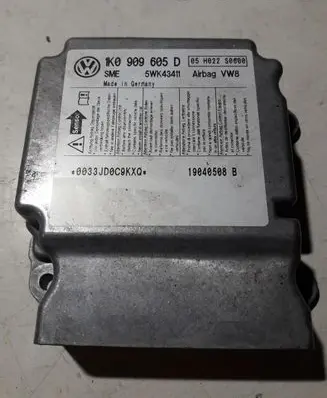 Volkswagen Golf V Airbag control unit/module