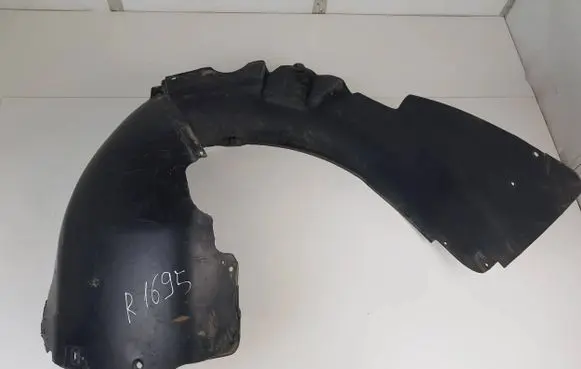 Audi A4 S4 B6 8E 8H Front wheel arch liner splash guards 8E0821172B