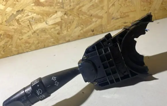Honda Accord Indicator stalk M22658