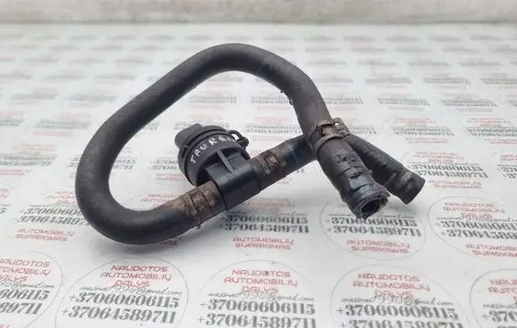 Volkswagen Touran I Fuel temperature sensor 038906081B