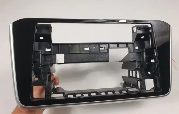 Volkswagen T-Roc Radio/GPS head unit trim 2GB858019