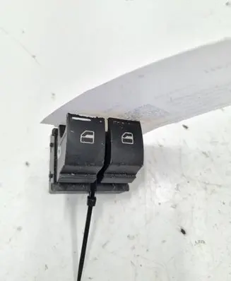 Volkswagen Touran I Electric window control switch 1K3959857