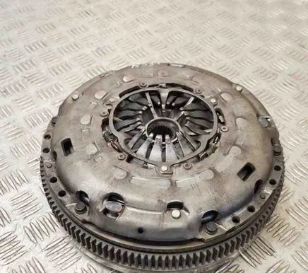 Volkswagen Transporter - Caravelle T6 Clutch set kit 124081610 324086710