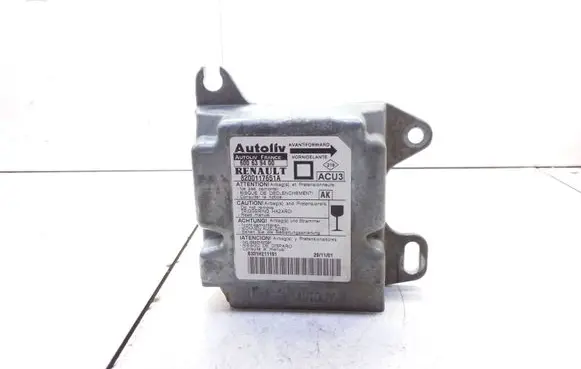 Renault Megane I Airbag control unit/module 8200117651A 600639400