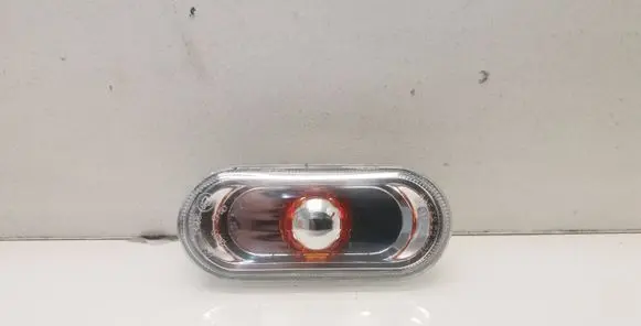 Volkswagen Caddy Front fender indicator light 2K0949117B