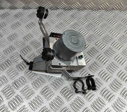 BMW Z4 E89 ABS Pump 6768550 0265236448