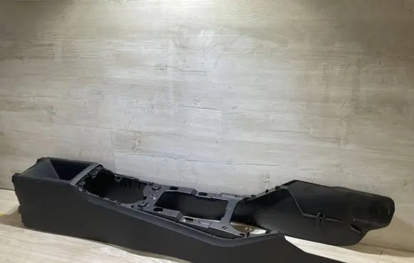 Audi Q3 F3 Center console 83B863241