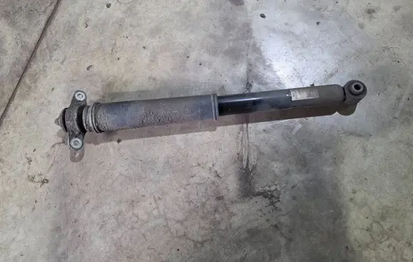 Rear shock absorber/damper