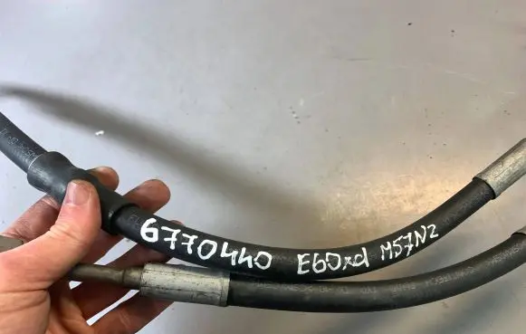 BMW 5 E60 E61 Power steering hose/pipe/line 6770440 32416770440 32416781797