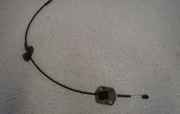 Nissan Almera N16 Gear shift cable linkage 