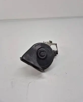 Volkswagen PASSAT B8 Horn signal 5Q0951223