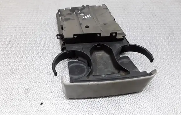 Chrysler Voyager Cup holder 