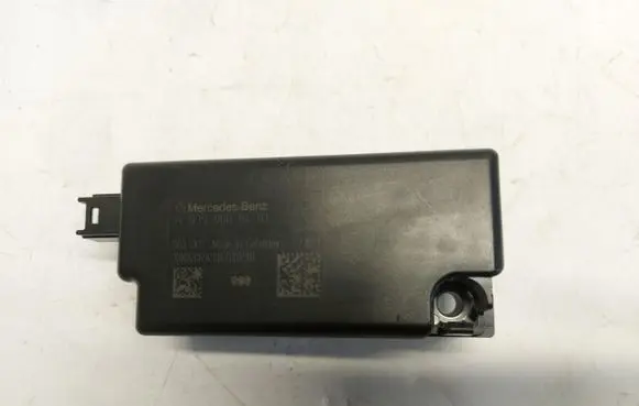 Mercedes-Benz GLA H247 Steering wheel lock A0999009401