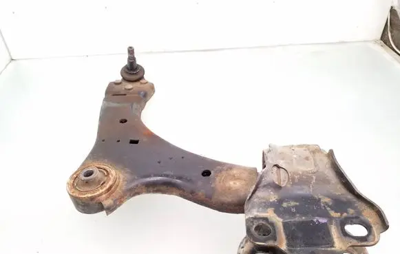 Ford Mondeo MK IV Front lower control arm/wishbone